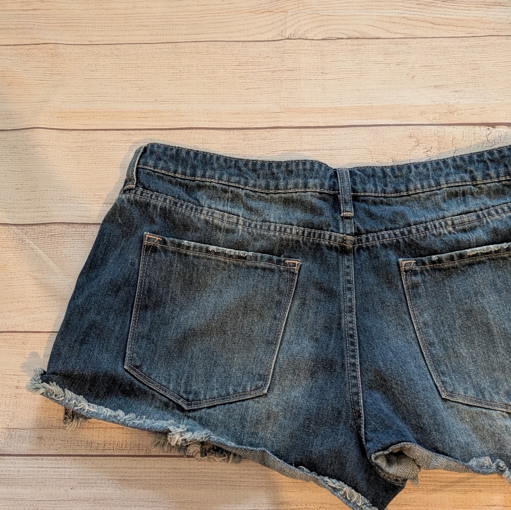NWOT RanCan cut off jean shorts size 32 - Picture 9 of 12
